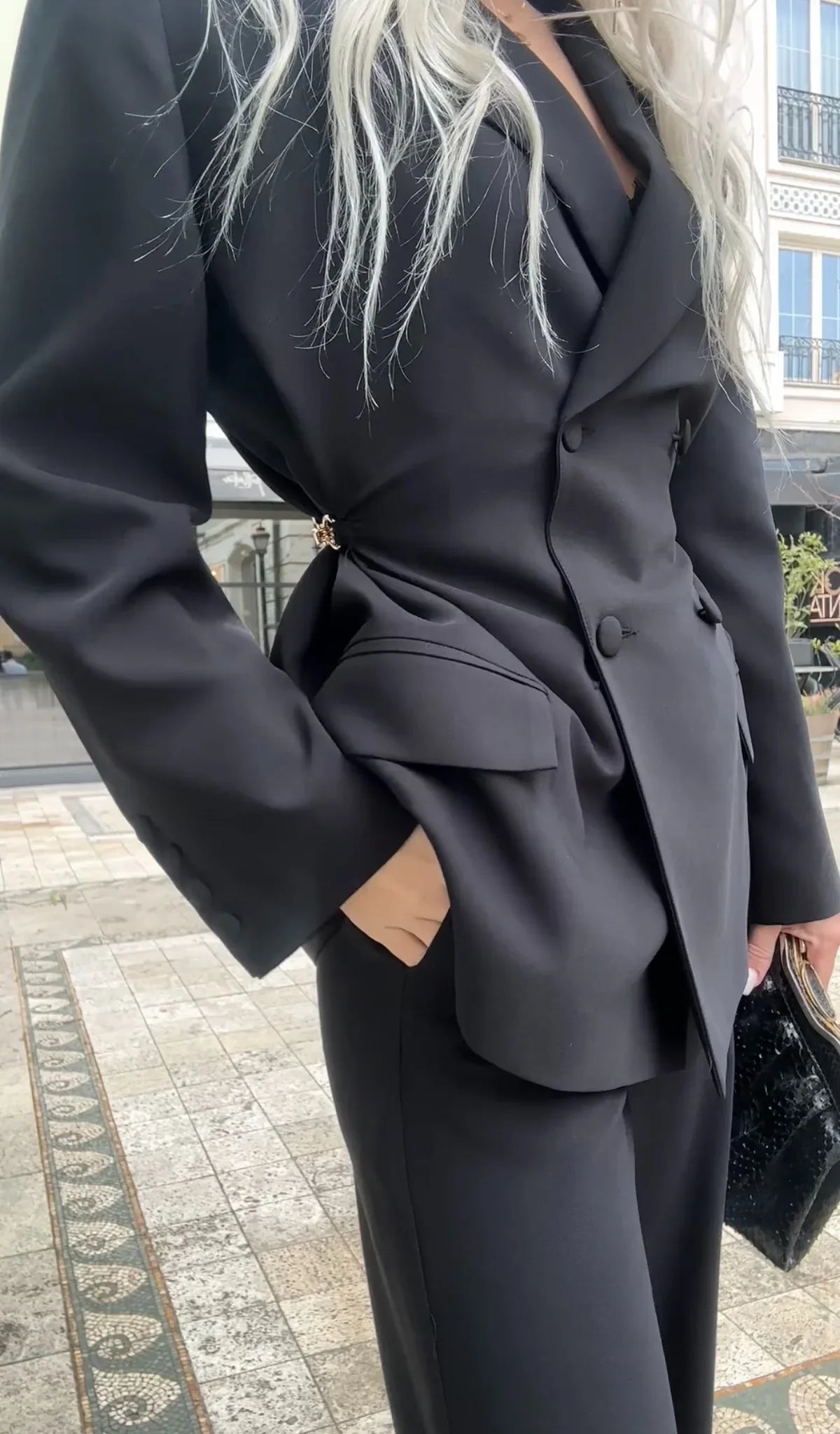 Lysa Blazer