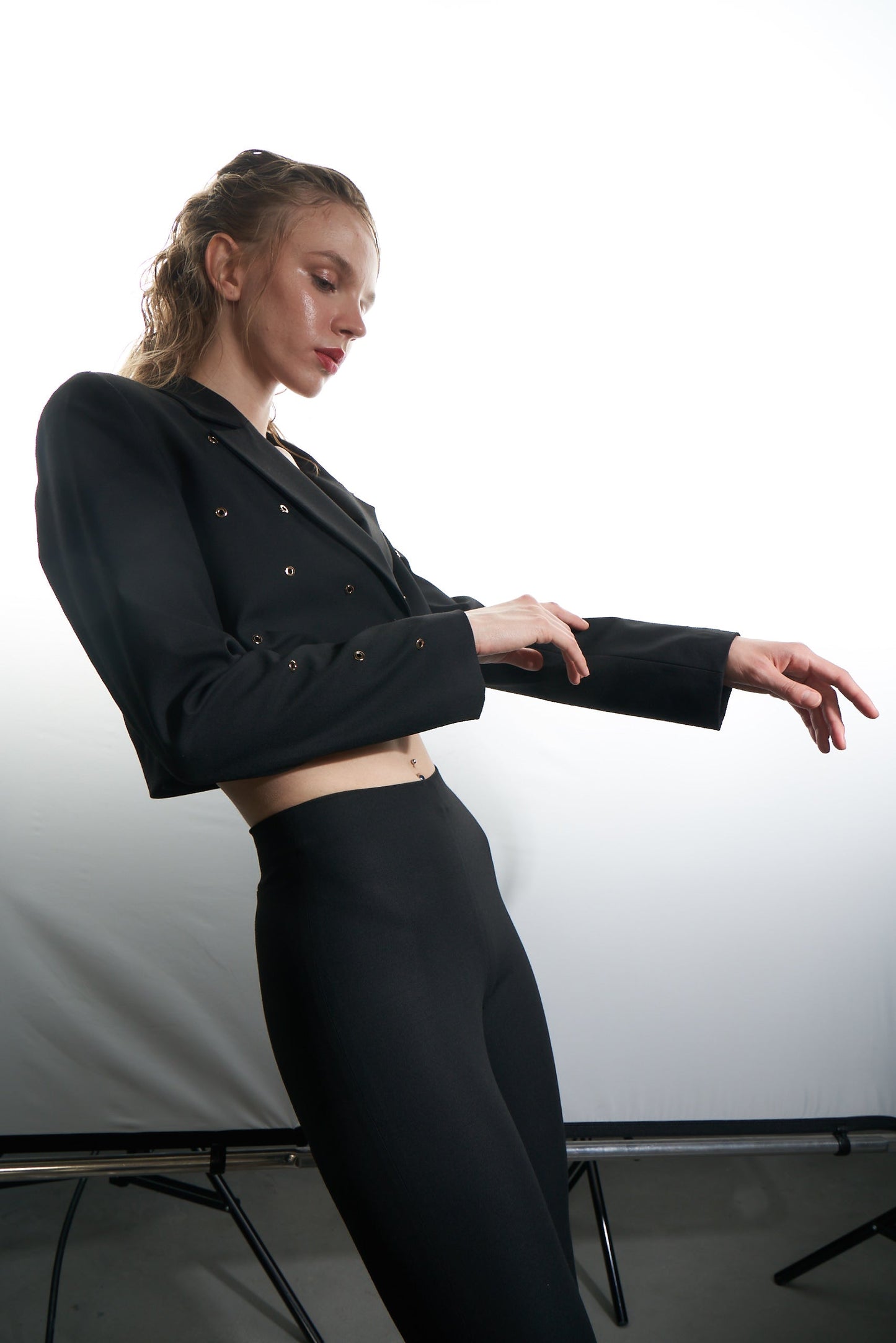 NO:00 Crop Blazer Ceket