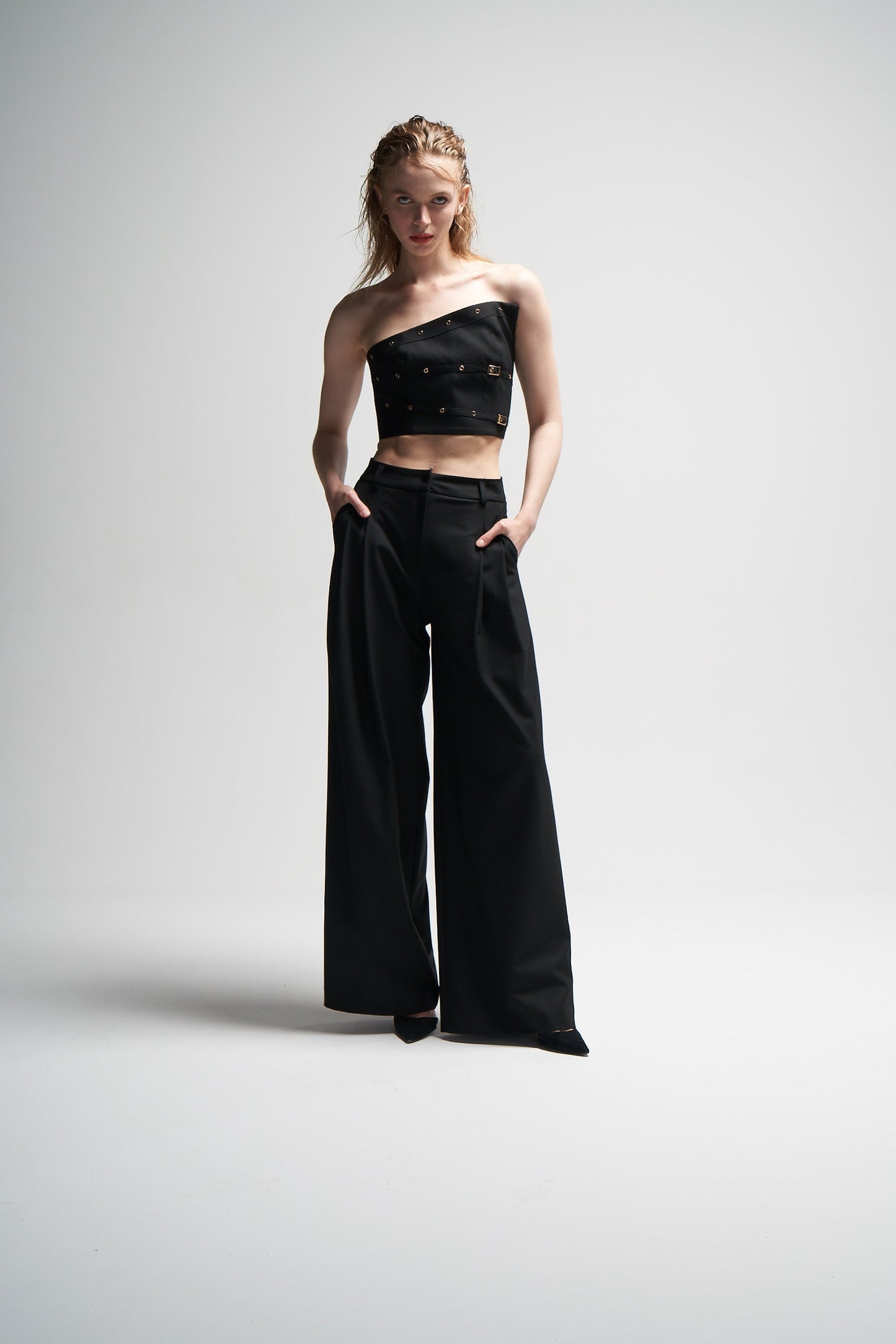 BLACK EDITION NO : 05 BUSTIER