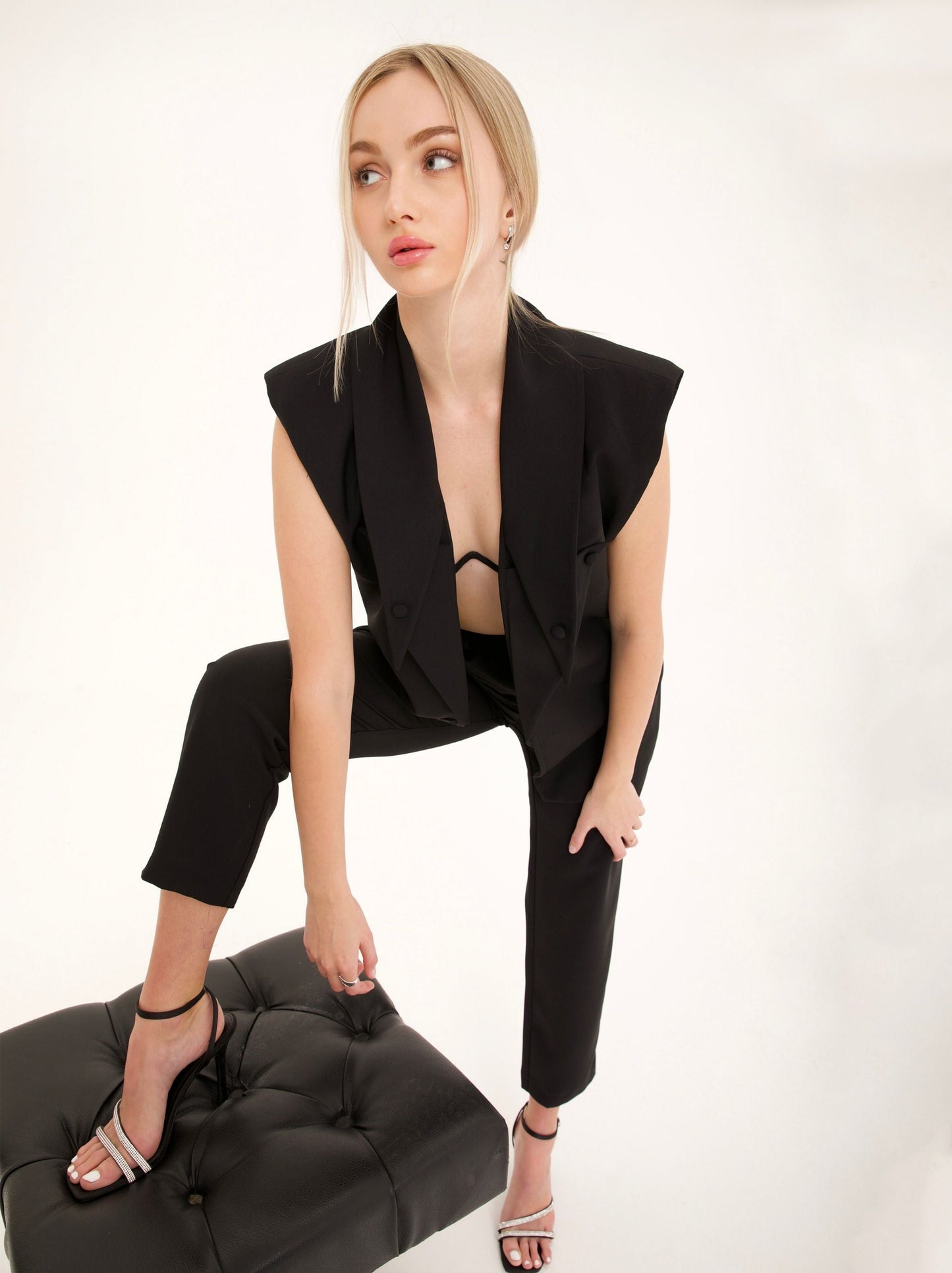 TAYANA YELEK