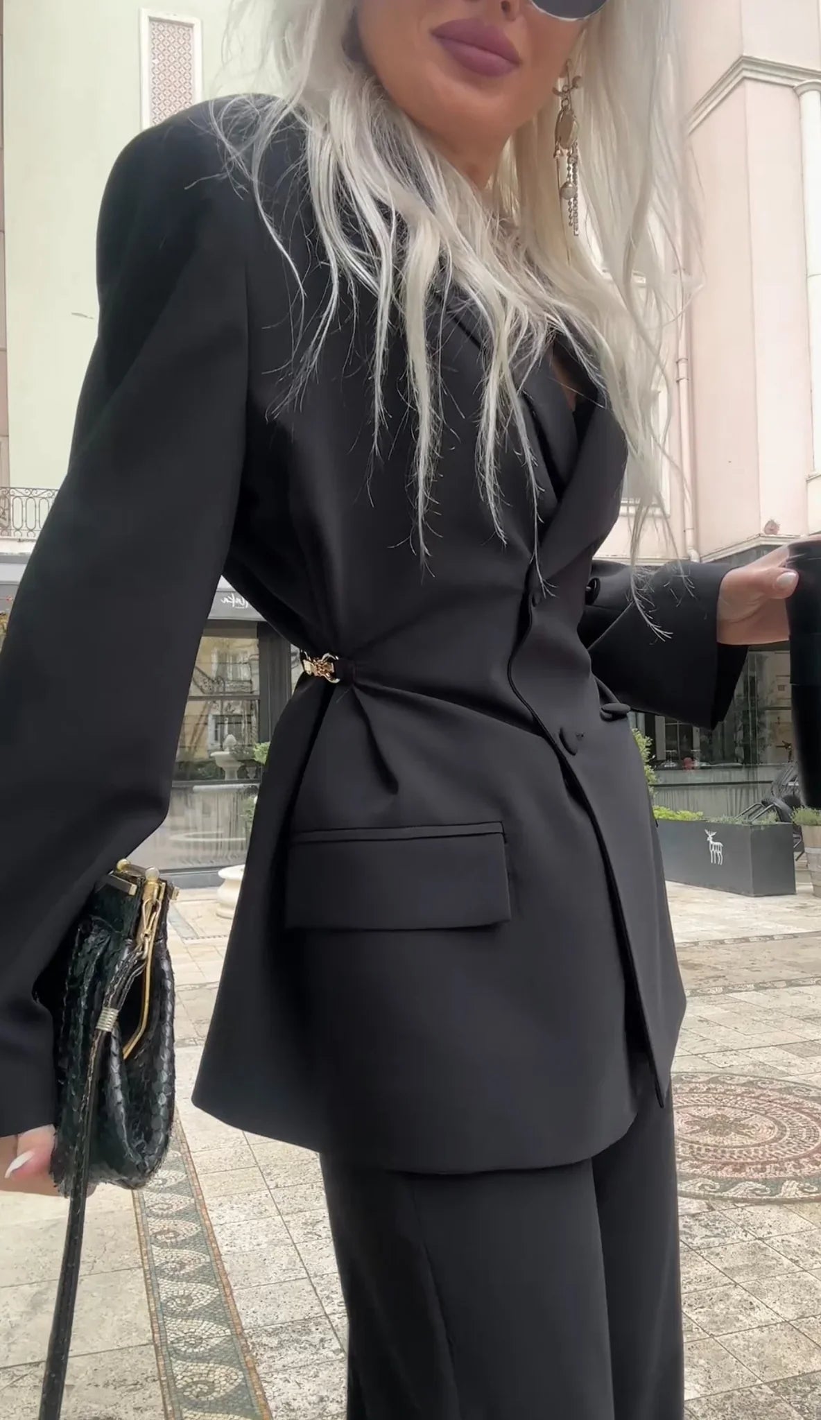 Lysa Blazer